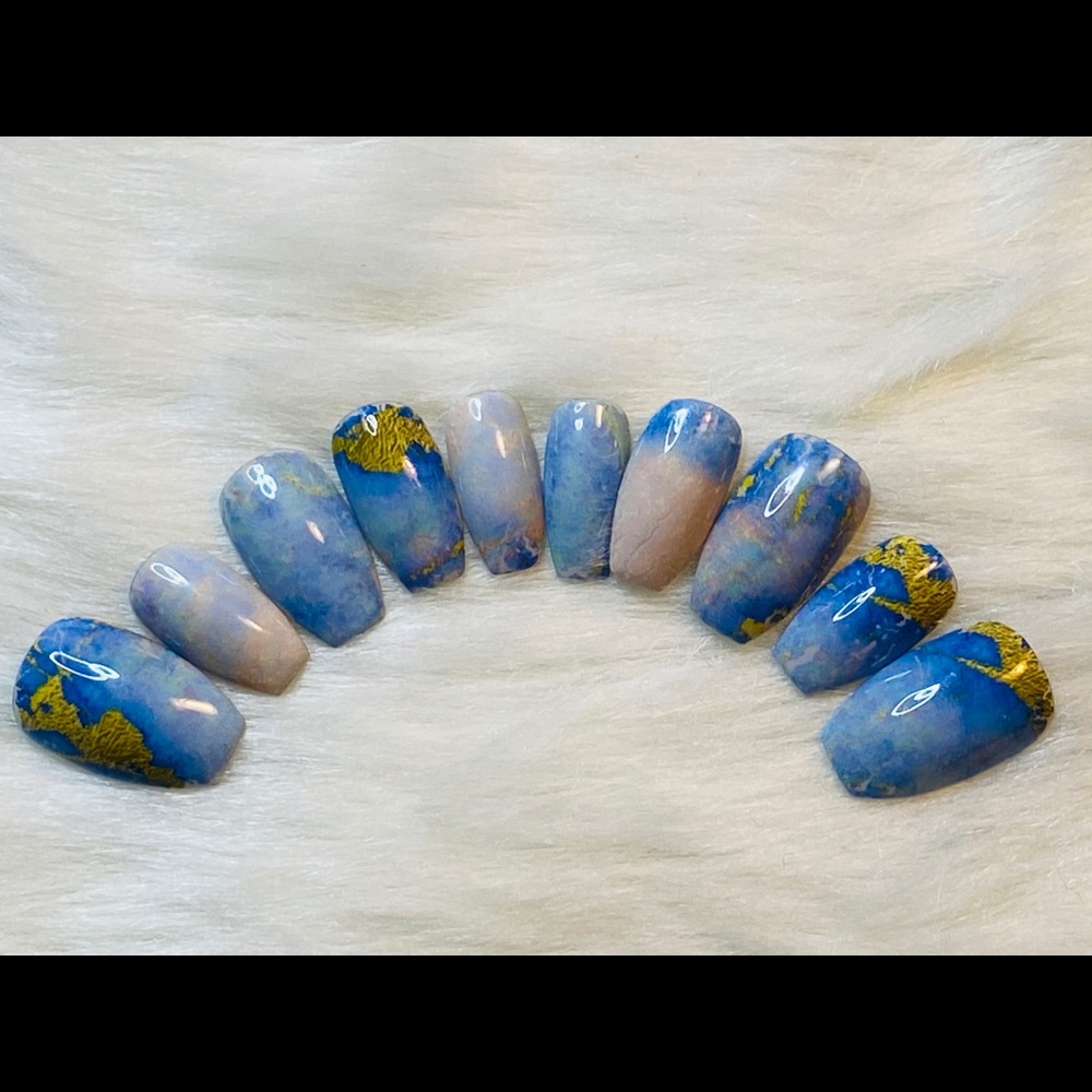 Ground Zero||Press-on Nail Set